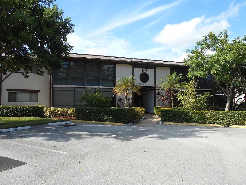 1st image of 9684 S Belfort Cir #116