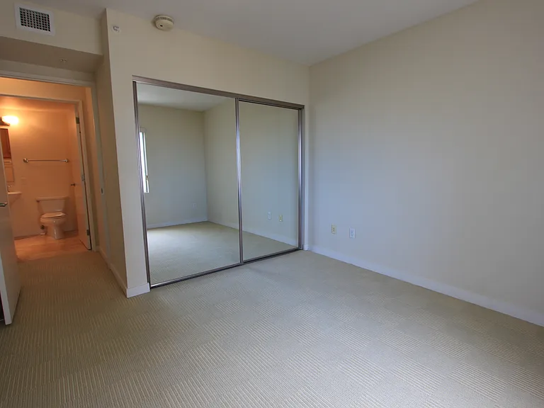 421 Olohana St #1203 — Photo 7