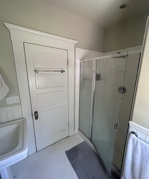 Private rear bathroom w/ shower