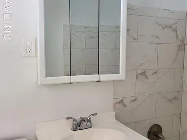 376 Park Ave #4 — photo 5 of 5