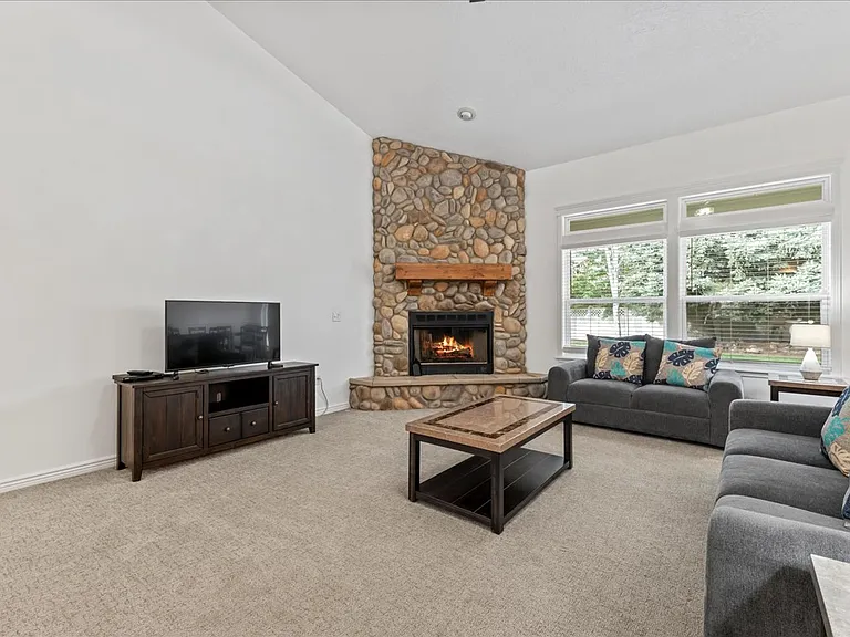 2544 W Teano Dr — Photo 22