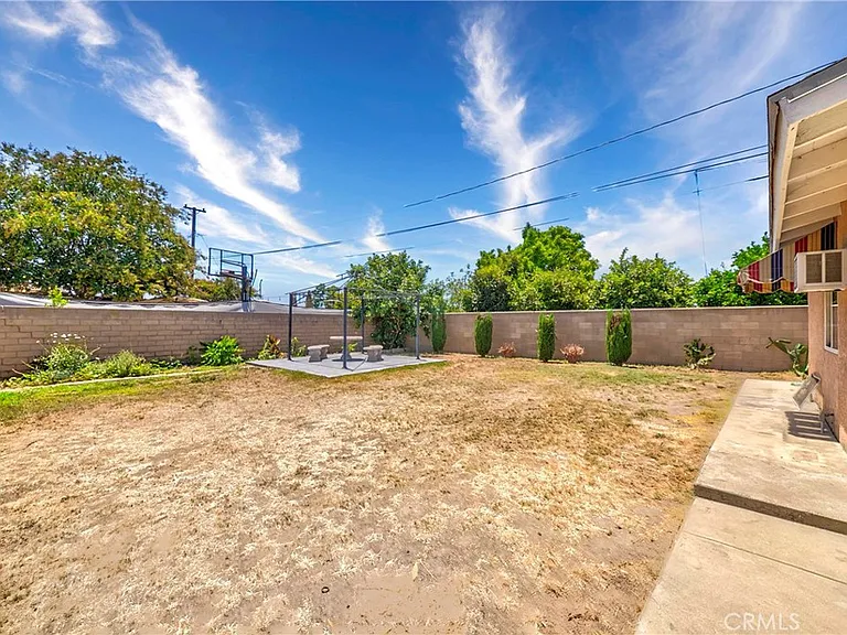 14621 Dalmatian Ave — Photo 43