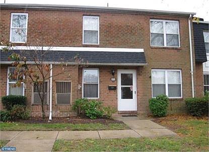 1st image of 2042 Harbour Dr