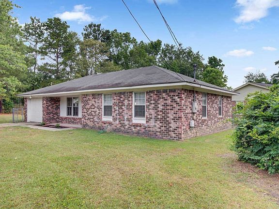3rd image of 4572 Garwood Dr