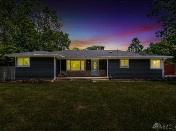 3190 N Diamond Mill Rd, Dayton, OH 45426