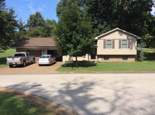 97 Burglen Hills Dr, Tell City, IN