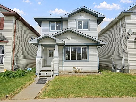 2nd image of 3104 32nd Ave NW