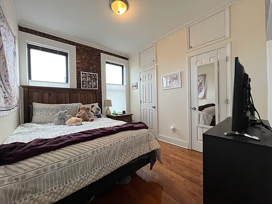 Rented by Voro New York | media 24