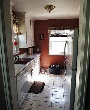 4th image of 1205 Goodrich St