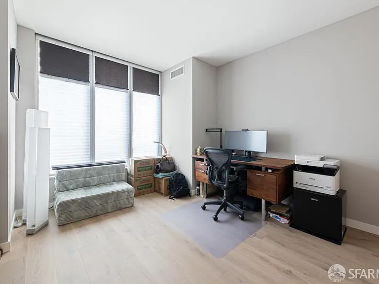 318 Spear St #8H-L — Photo 14