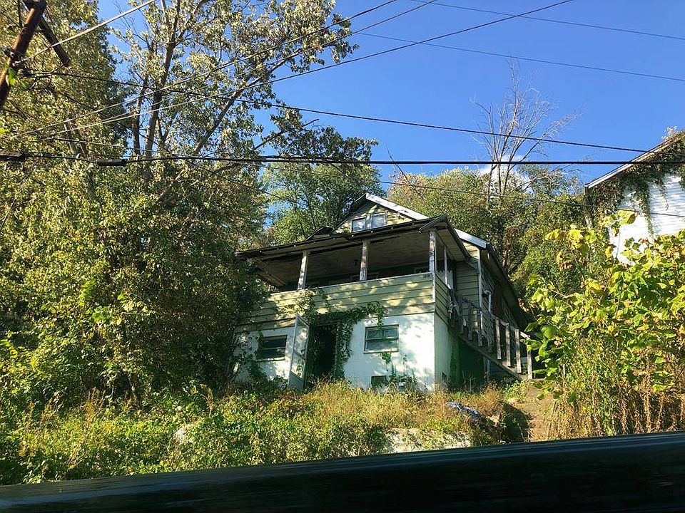 1st image of 1218 Upper Vine St