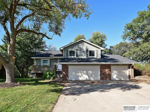 7712 N 78th St, Omaha, NE 68122