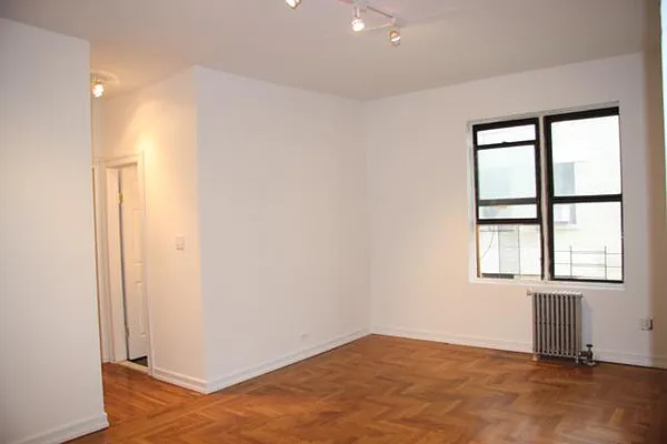 Rented by Lang Realty LLC | media 13