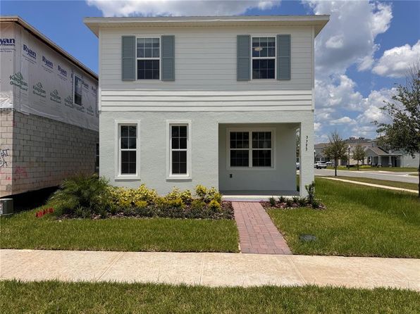 3753 Isle Royal Pl