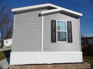 271 Park Ln, Sauk Village, IL 60411