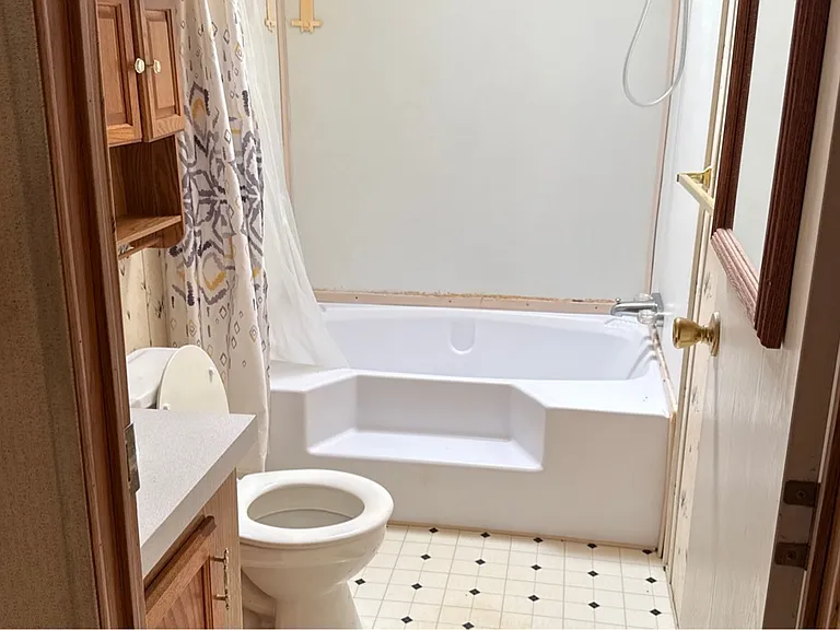 412 Schaal Rd #1 — Photo 5