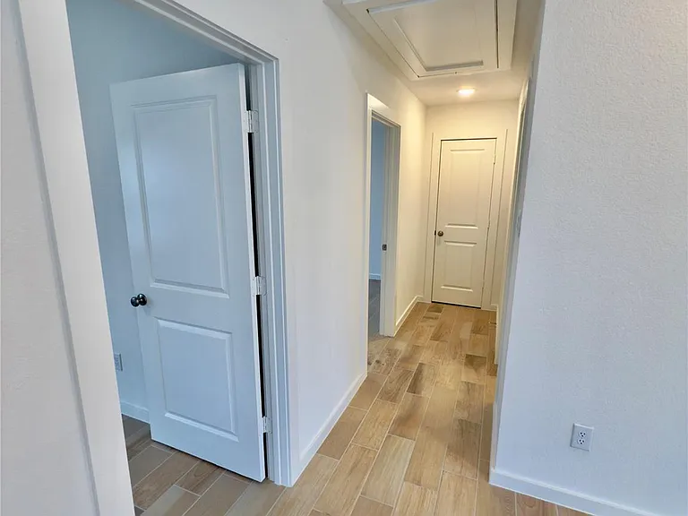 15206 Cortines Ct — Photo 21