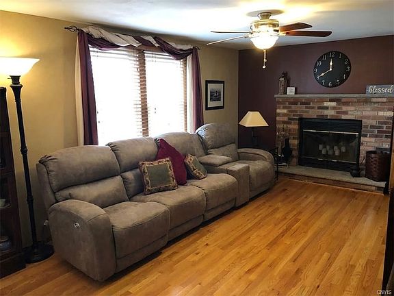 4th image of 6054 Haifa Ln