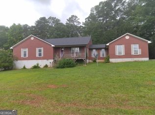 390 Burg Rd, Locust Grove, GA 30248