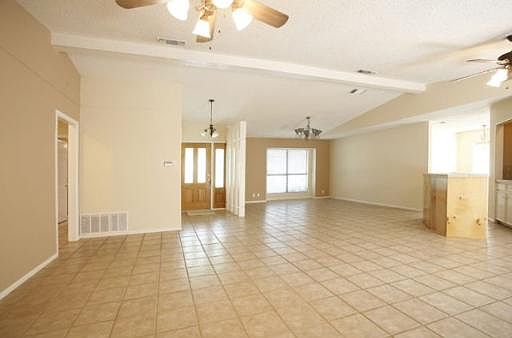 4th image of 15802 HORSE CREEK DR