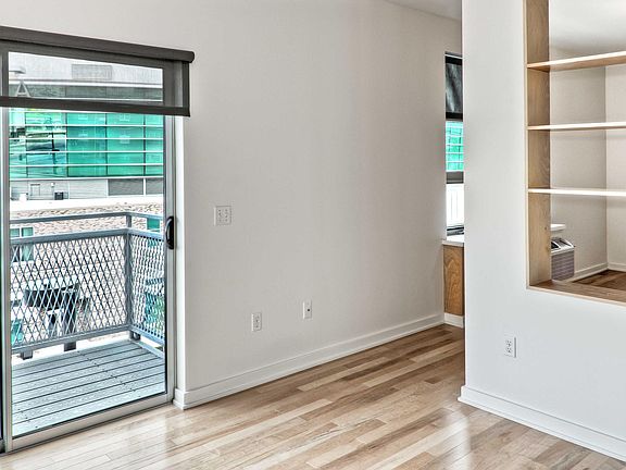 3rd image of 1313 Cuming St #409