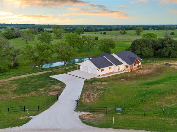 278 Birdsong Ln, Waco, TX 76705