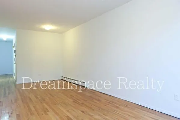Rented by Dream Space Realty | media 21