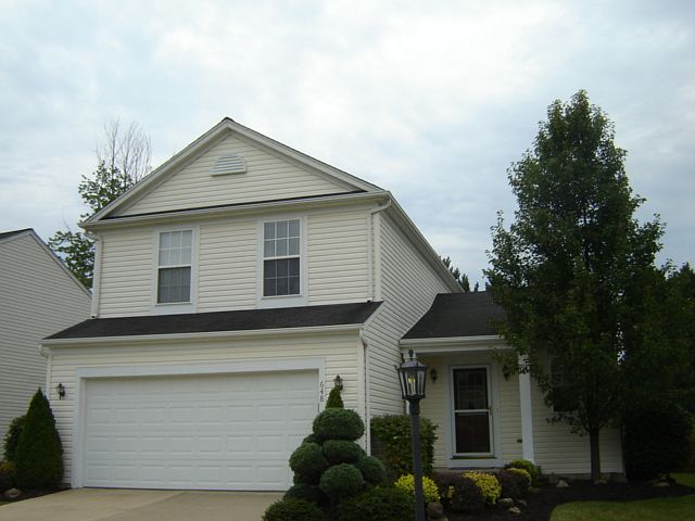 1st image of 648 Canterbury Ln
