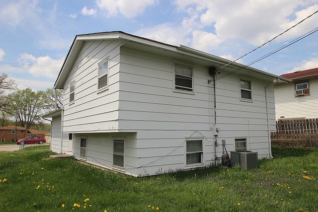 2nd image of 1019 N Fairfield Rd