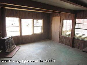 3rd image of 2602 Oak Dr
