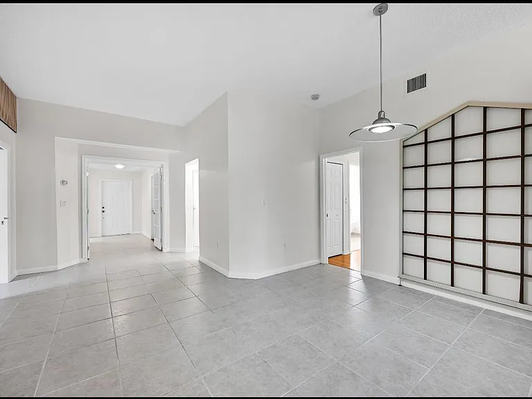 13761 N Garden Cove Cir — Photo 4