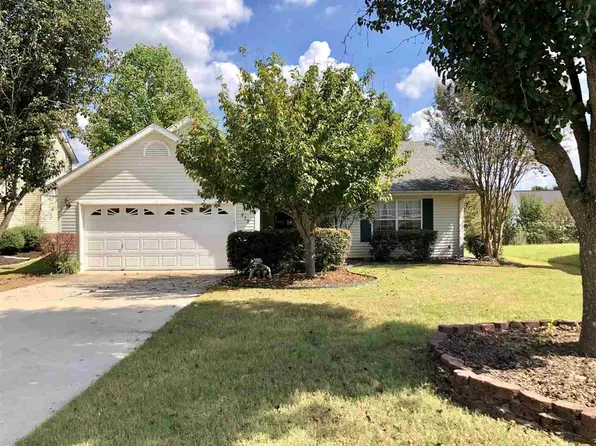 212 Sandy Wood Ct, Madison, AL 35758
