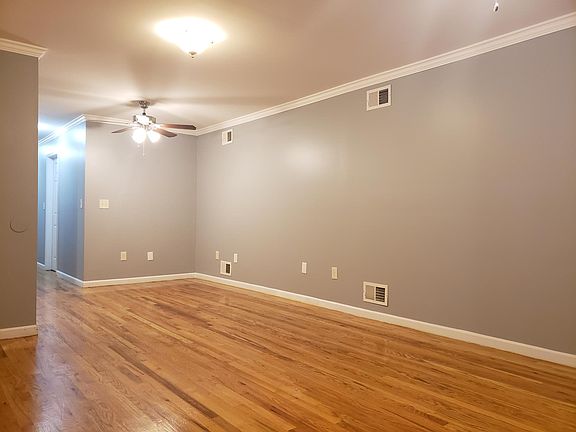 3rd image of 39 Lentz Ave #1