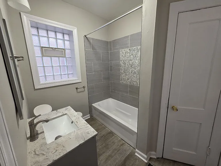7719 S Essex Ave #1 — Photo 10
