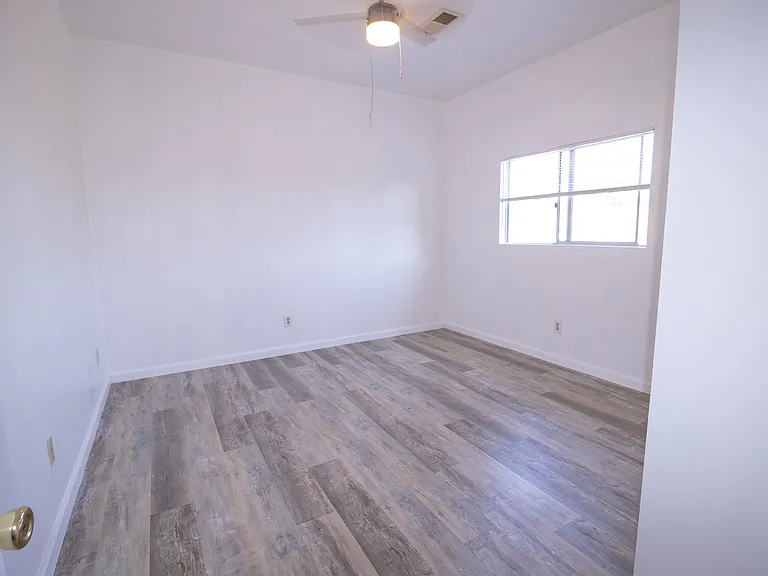 9032 Mac Ln — Photo 6