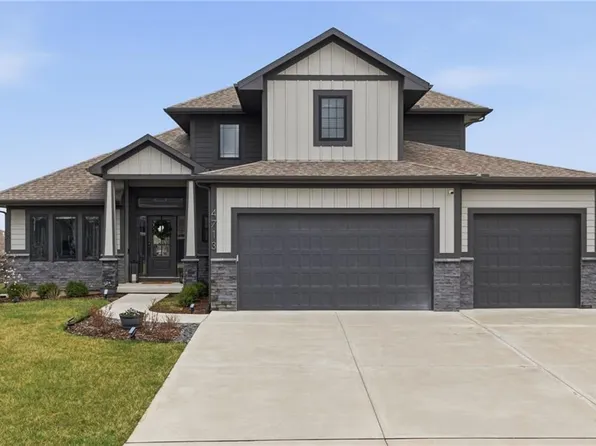 4713 Freehold Dr, Lees Summit, MO 64064