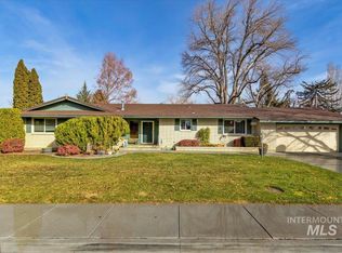 2171 Hillcrest Dr, Twin Falls, ID 83301