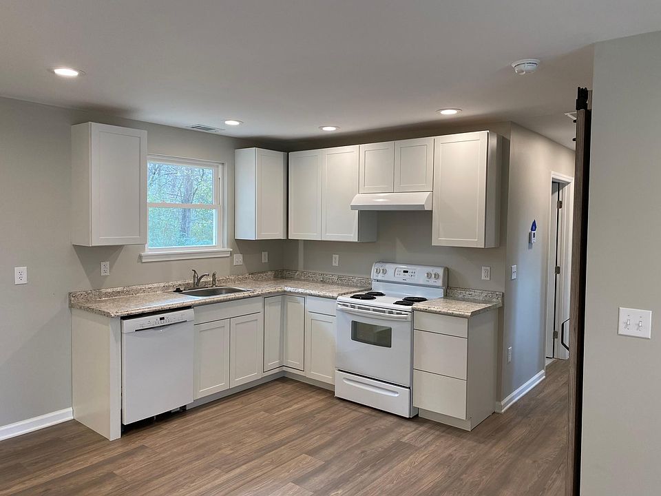 1st image of 591 Draymont Dr