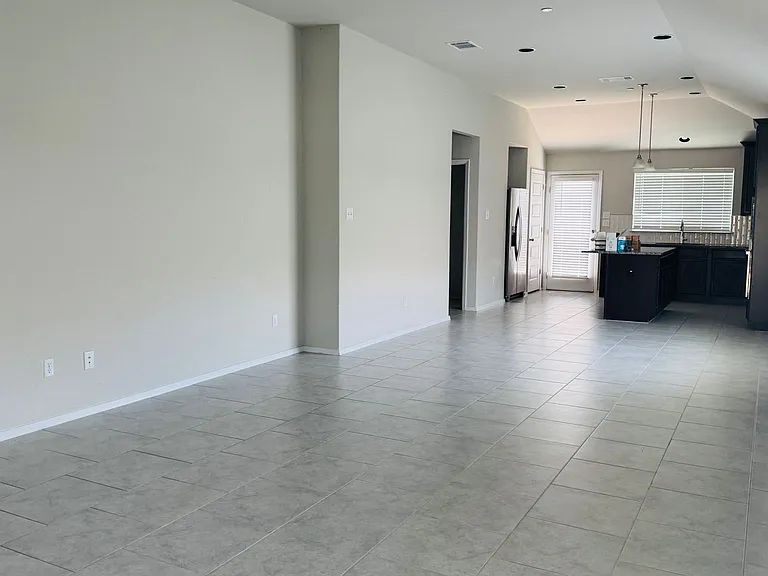 2800 Joe Dimaggio Blvd #81 — Photo 12