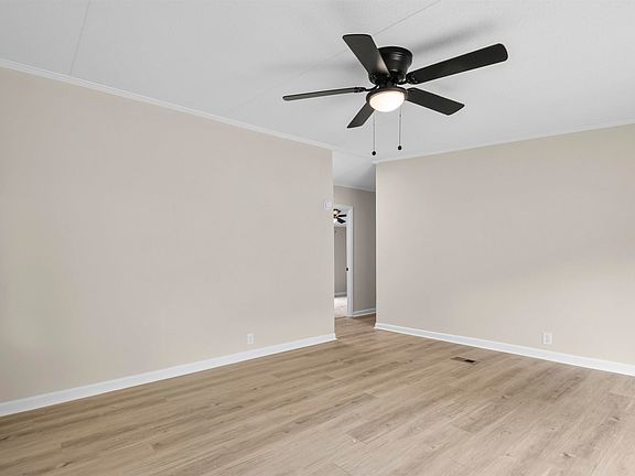 4th image of 540 Battlefield Rd
