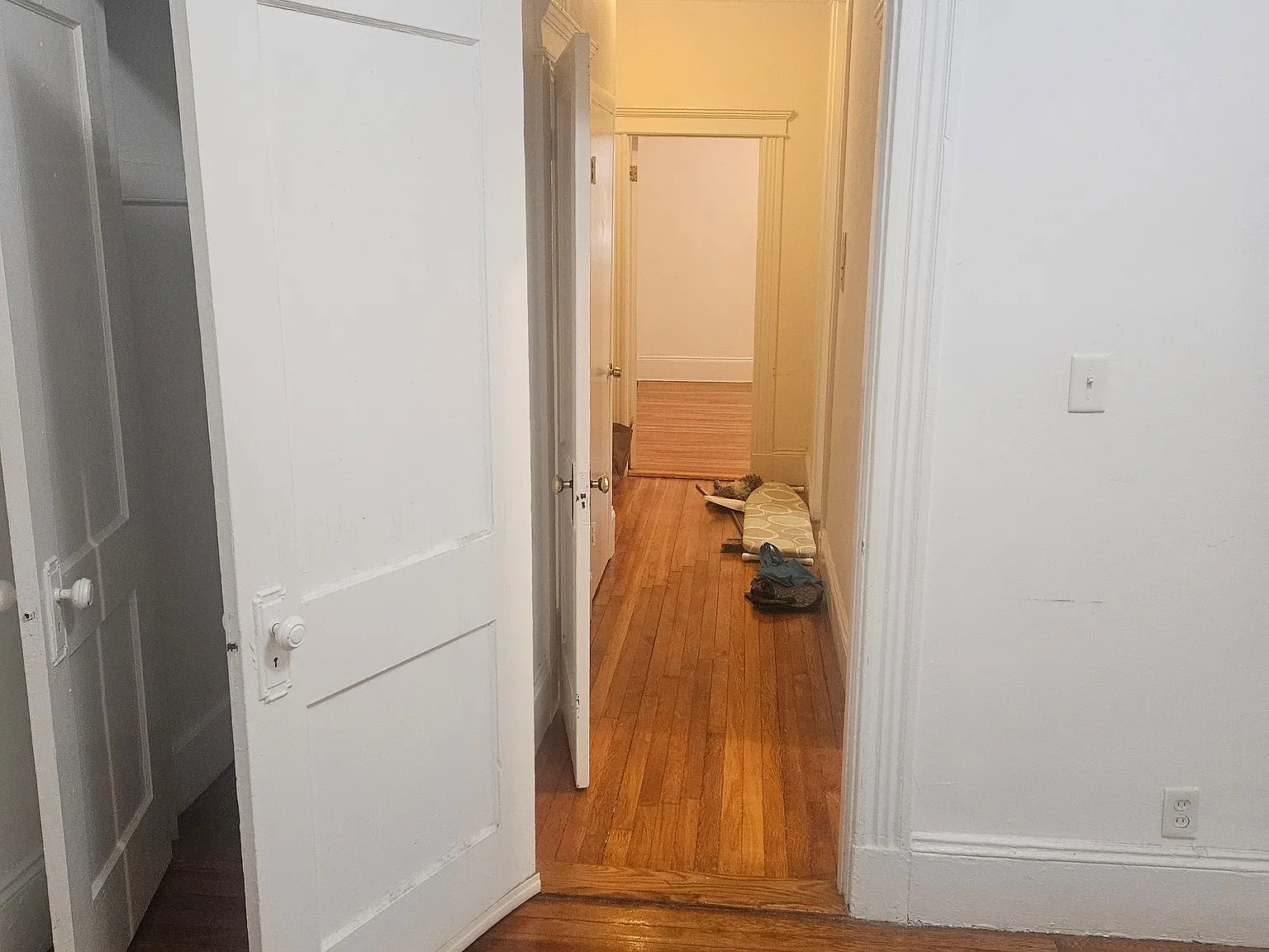 1 bed, 1.0 bath, $2,050 — Photo 3