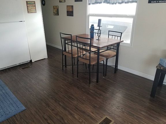 3rd image of 4125 Park St N Lot 207