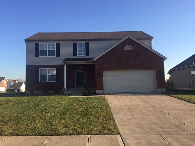 4 Bedroom/2 Full/2 Half Bath HomeBuilt In 2008. Newly Remode