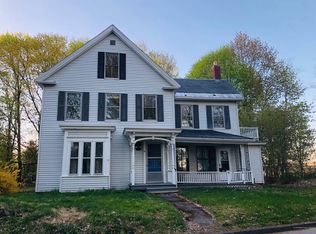 14 Garland St, Old Town, ME 04468