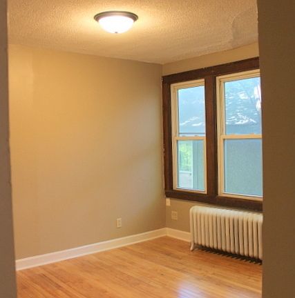 3rd image of 1530 Concordia Ave APT 1