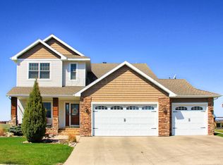 3793 Norman Ct S, Fargo, ND 58104