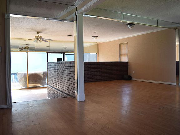 3rd image of 2598 County Road 2130