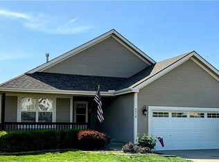 4414 Garland St, Leavenworth, KS 66048