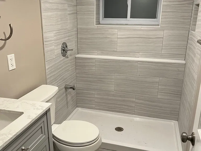 63 Burnham St #B — Photo 3