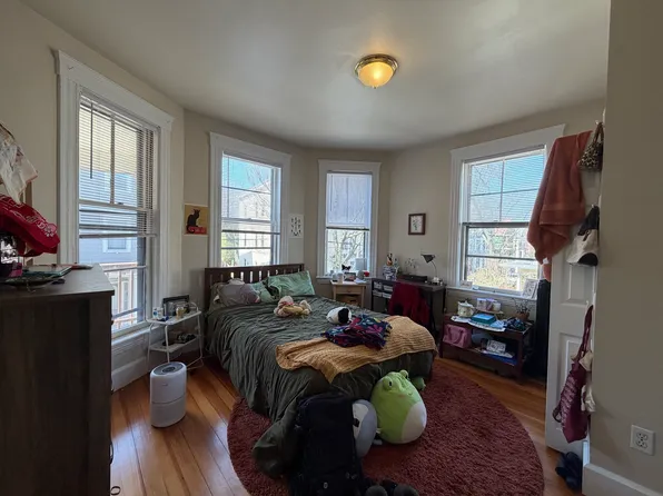 361 Washington St, Cambridge, MA